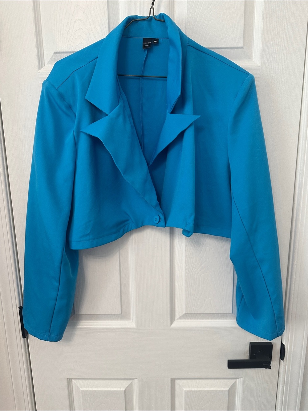 Cropped Turquoise Blue Women's Blazer Jacket never worn